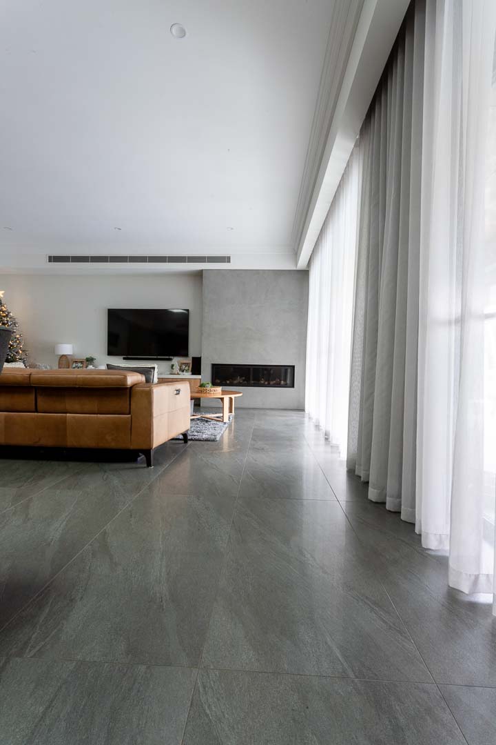 gallery grid image